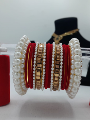 Velvet Bridal Bangle Set