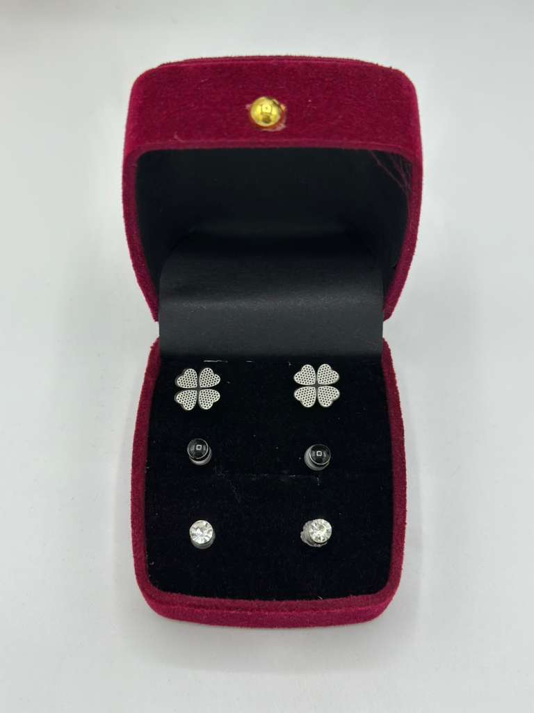 The Essential Trio Stud Set