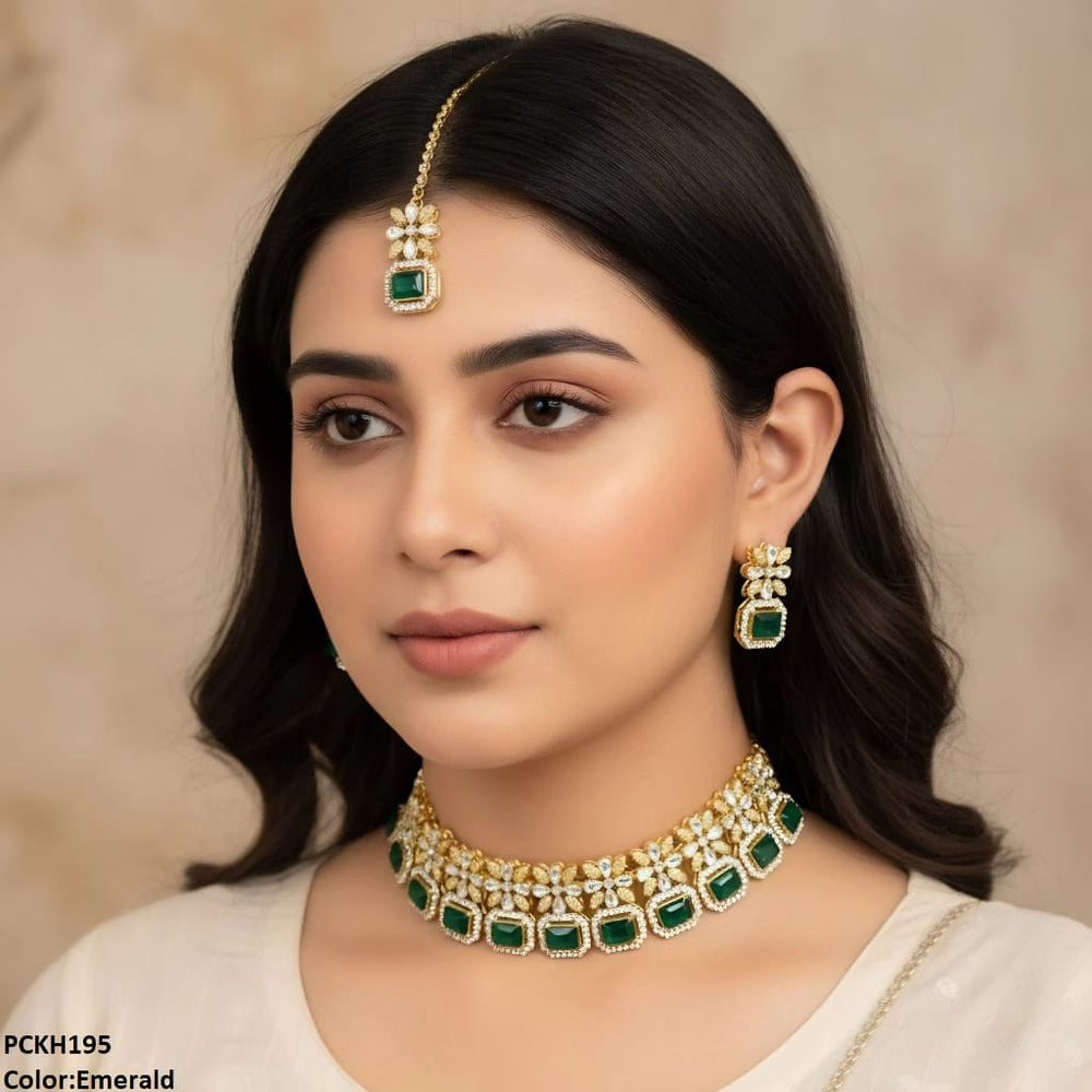 Zamarra Emerald Floral Choker Set with Maang Tikka